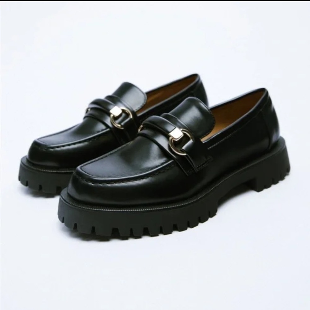 Zara Black Lug Sole Loafers Size 7.5 (38)
